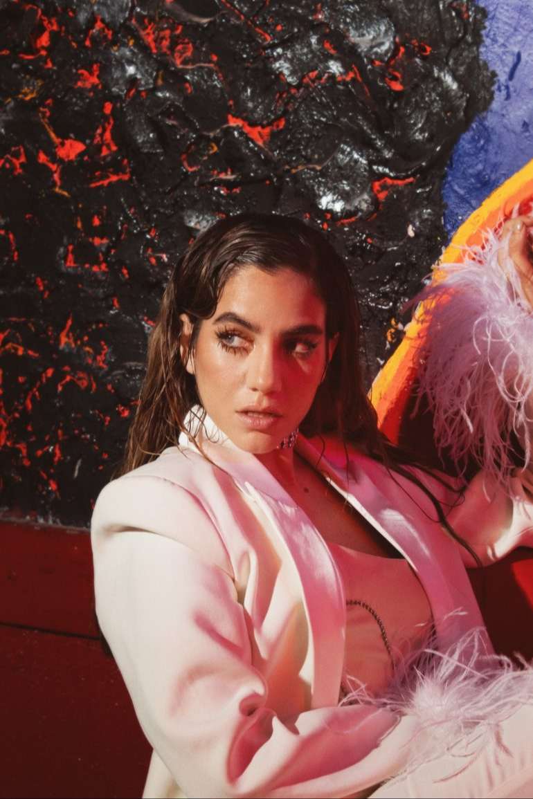 Ela Velden para WM Magazine